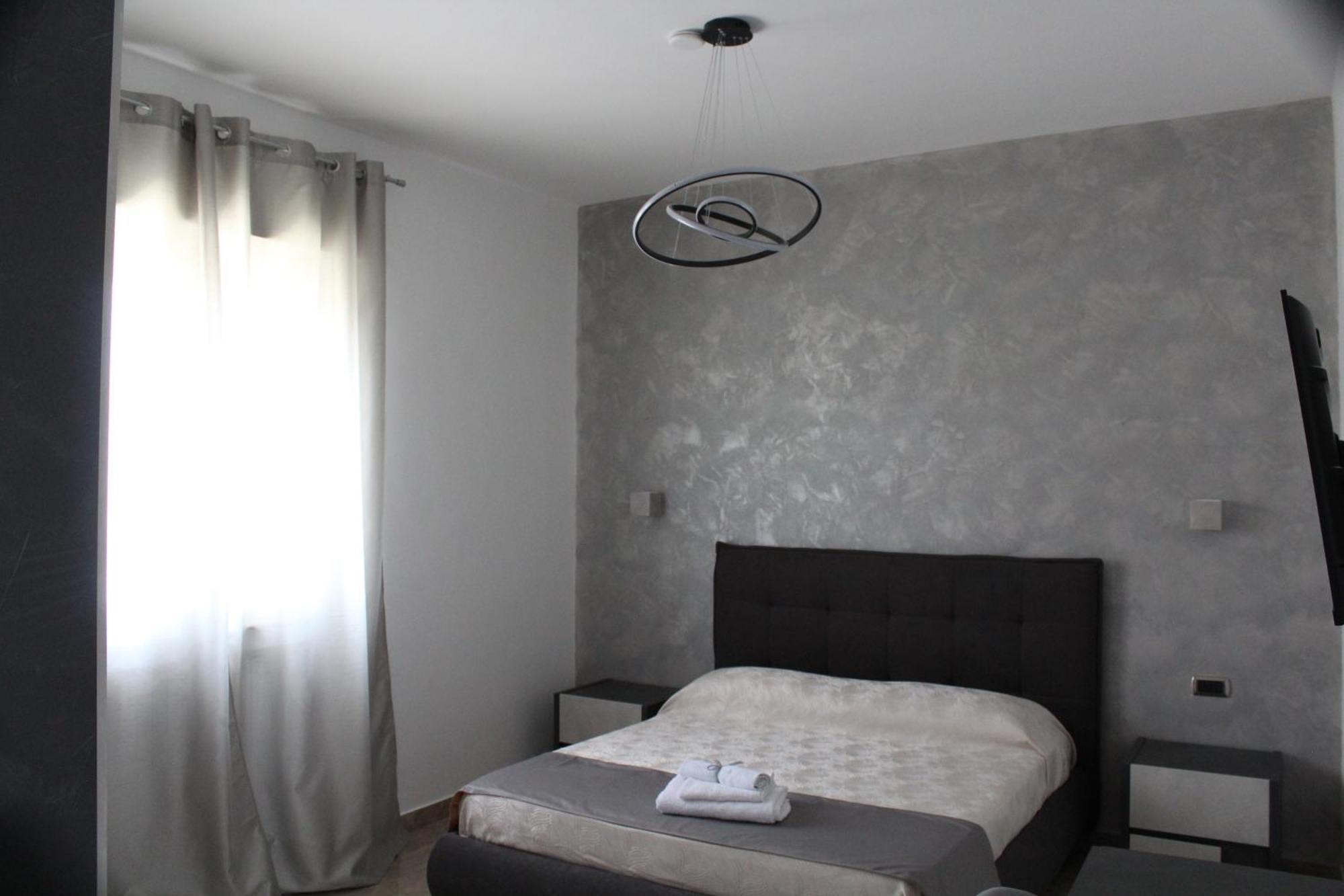 Bed and Breakfast Luca'S House Джовинаццо Экстерьер фото